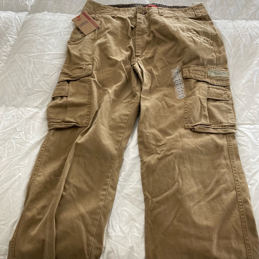 Men’s Union Bay Cargo pants 34/29 with tags